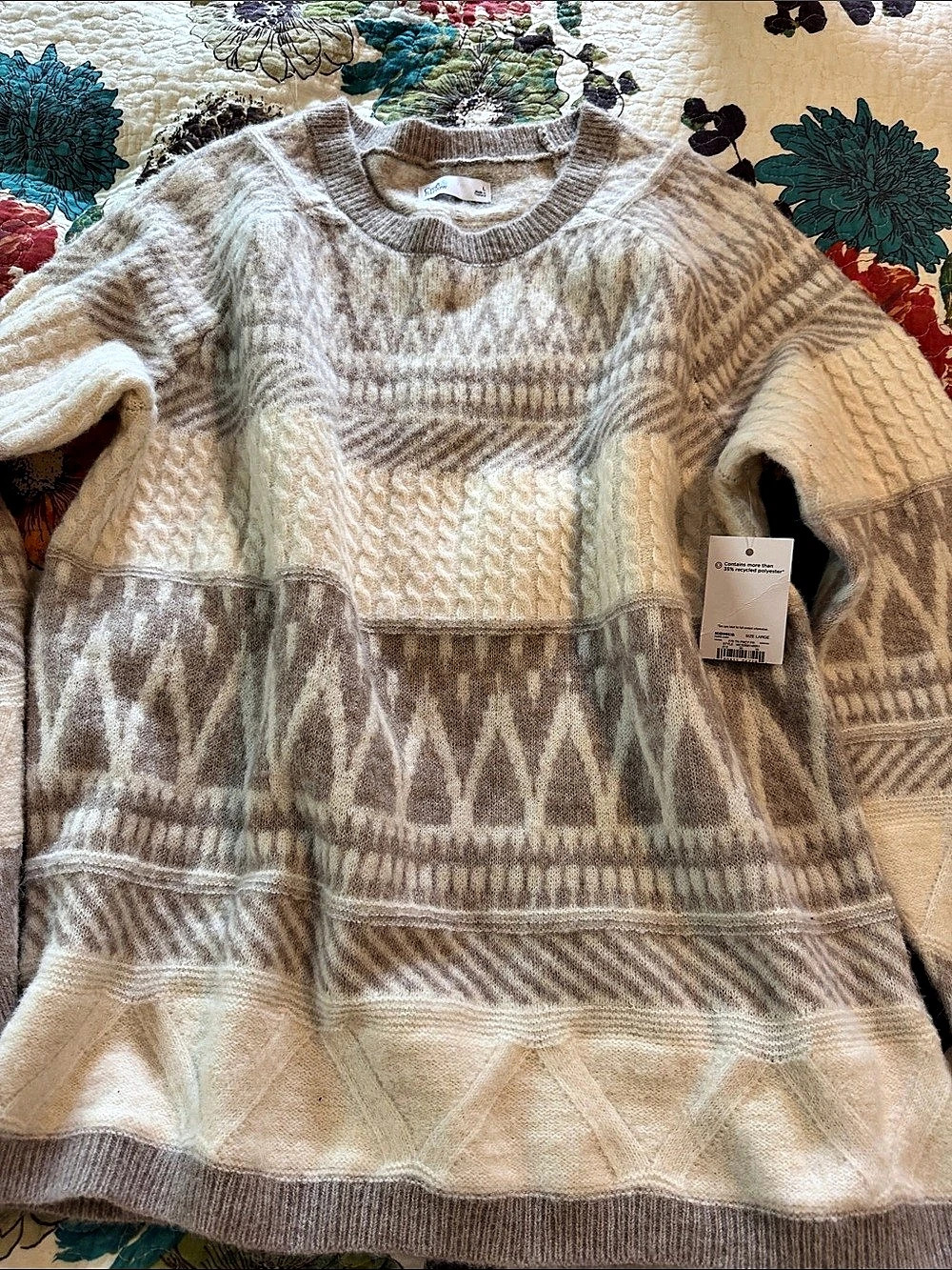 Craft & Barrow Geometric Crewneck Sweater in Cream & Brown Size Large NWT